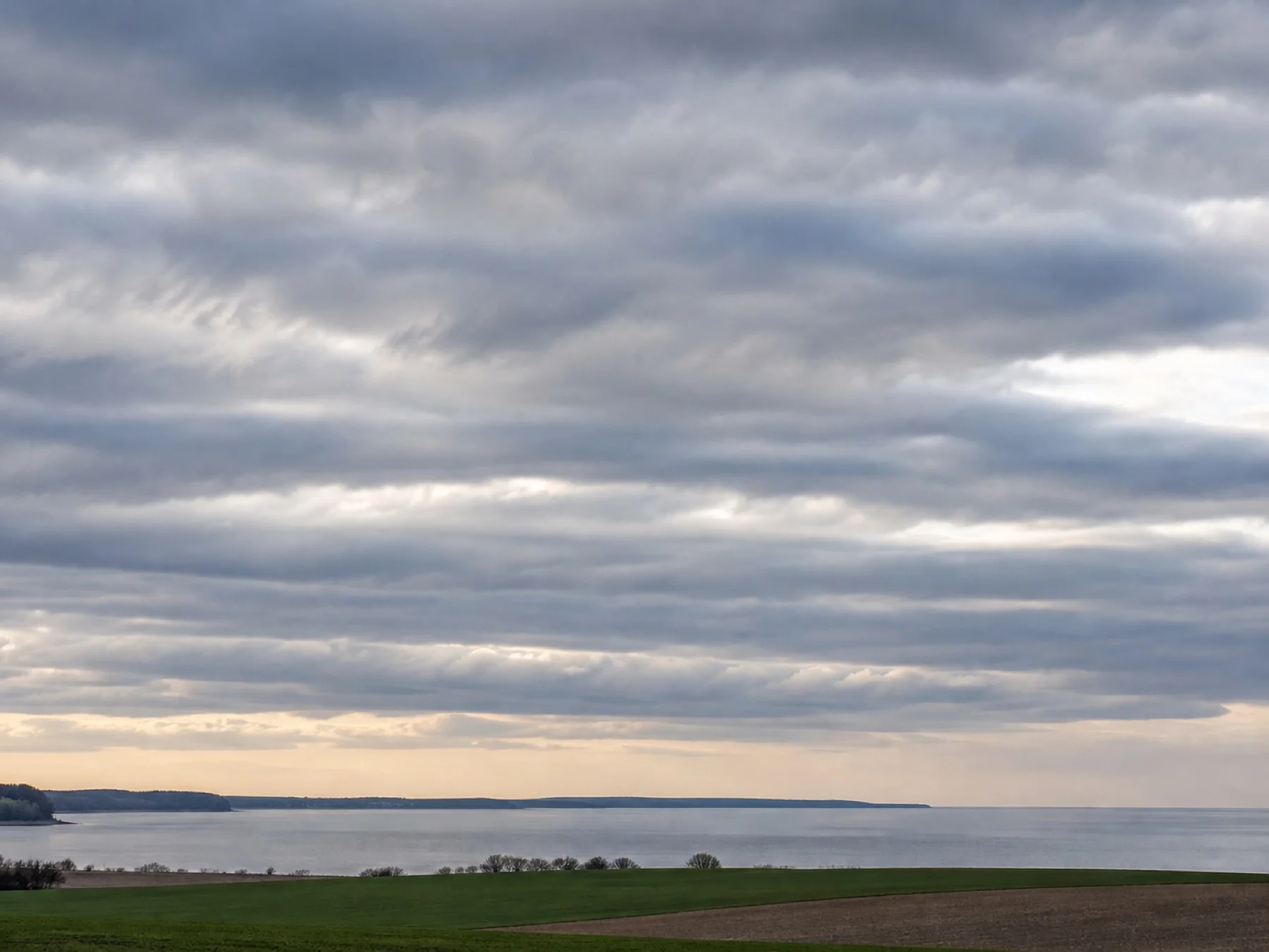 Stratocumulus over kysten ved Samsø